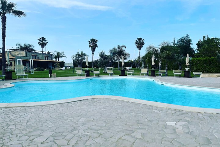Pool 167 of 247