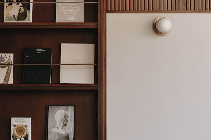 Hotel Interior 4 of 92
