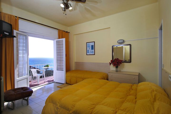 Room 3 of 30