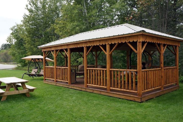 Hotel Exterior 62 of 64