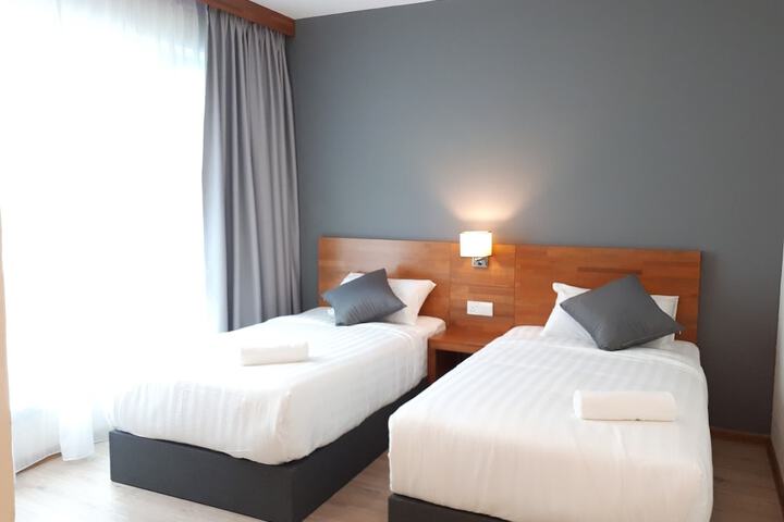 Room 14 of 41