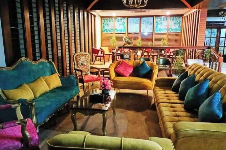 Crystal Rose Sylhet