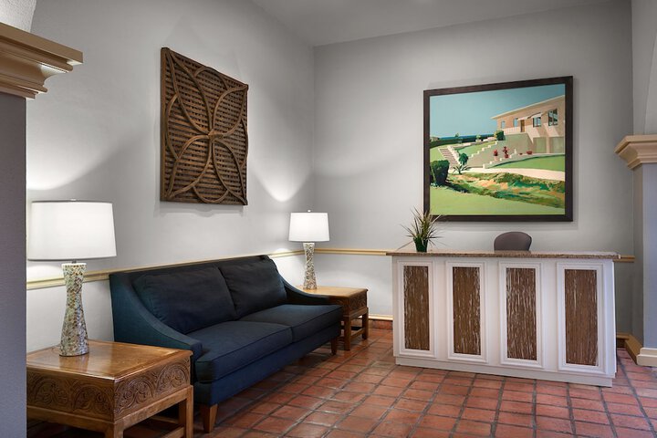 Guest Lobby