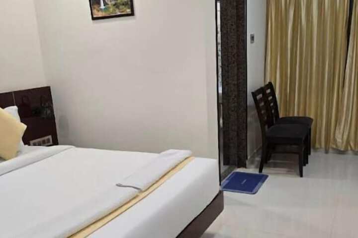 Room 4 of 29