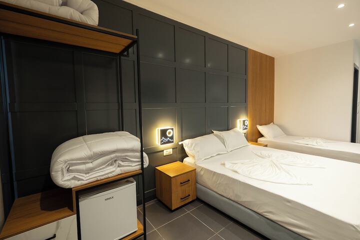 Room 30 of 50