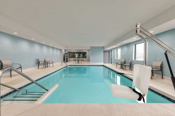 Pool 46 of 77