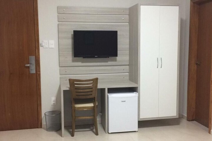 Room 35 of 54