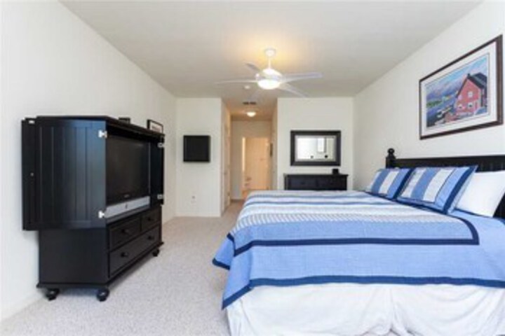 Room 21 of 26