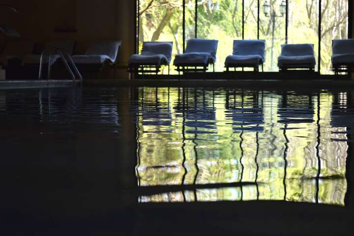 Pool 35 of 94