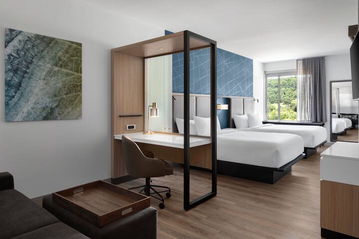 Room 8 of 35