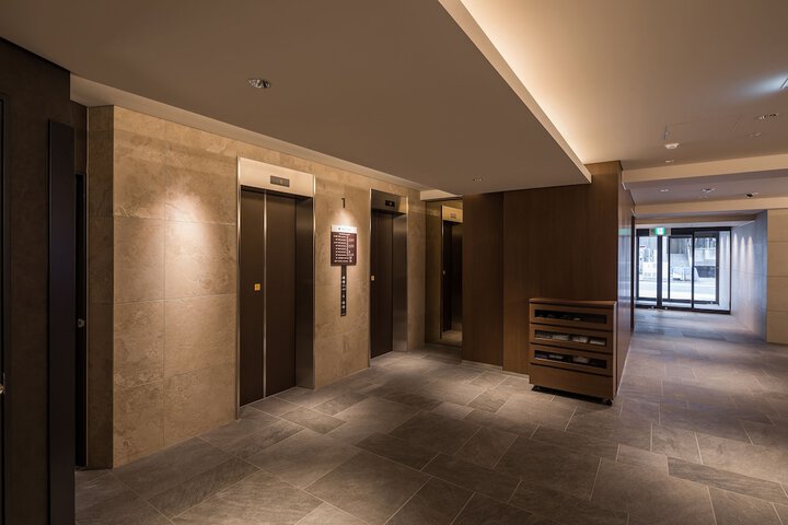 Hotel Lobby