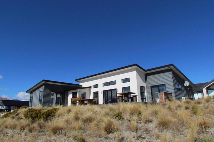 Image of Silver Fern - Lake Tekapo