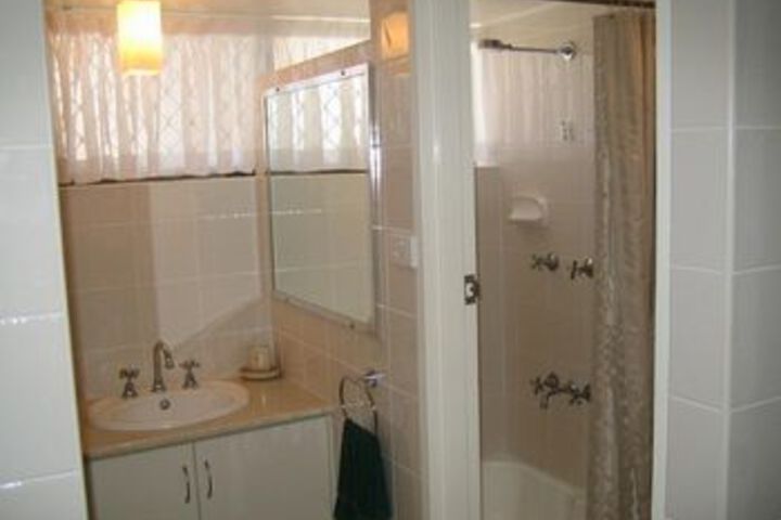 Room 3 of 22