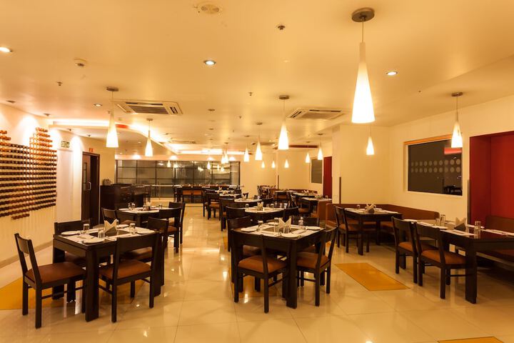 Dining Photos