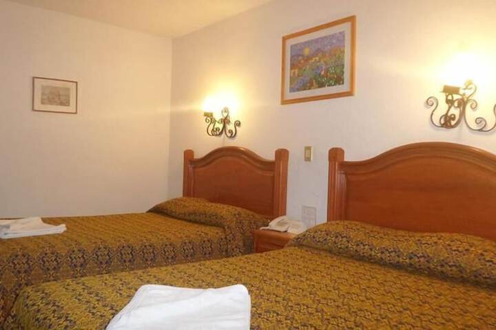 Room 5 of 37