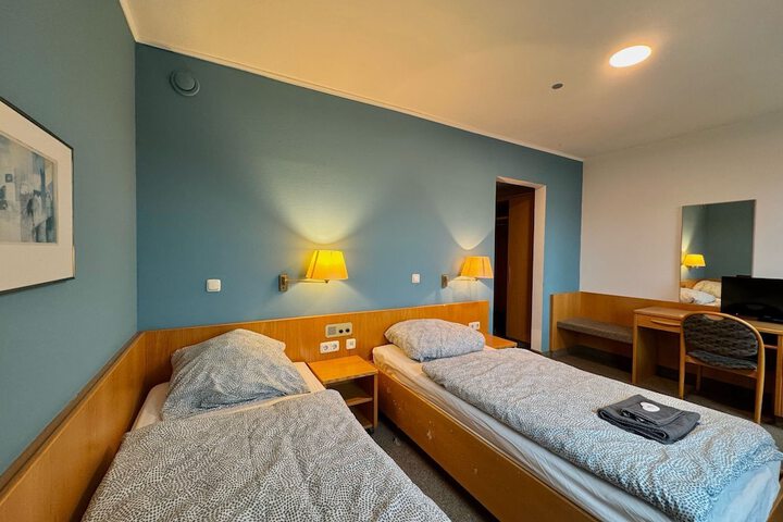 Room 12 of 54
