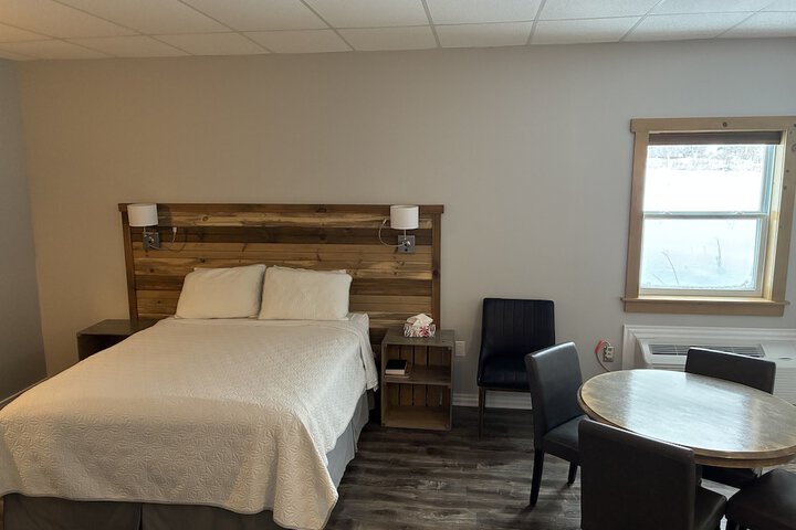 Room 12 of 35