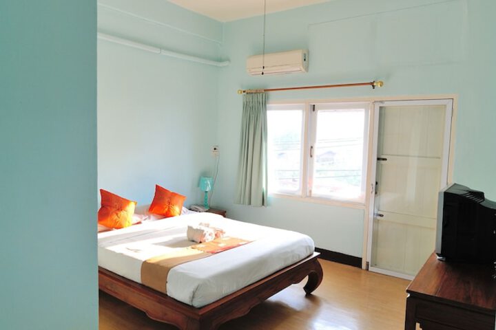 Room 26 of 55
