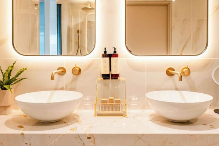 Clean Restrooms