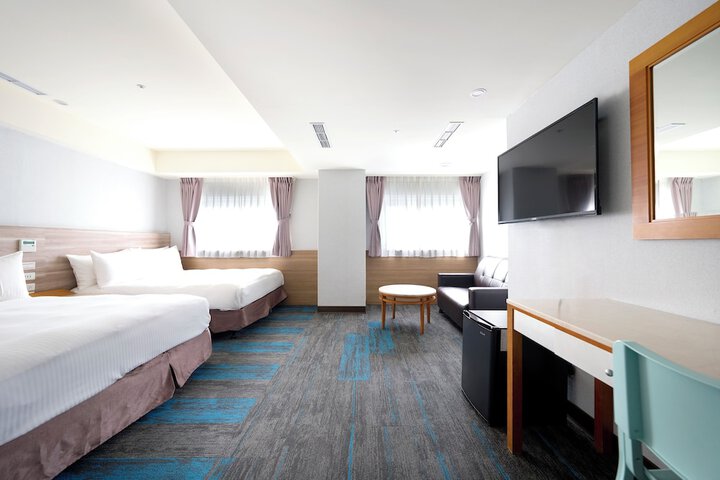 Room 19 of 44