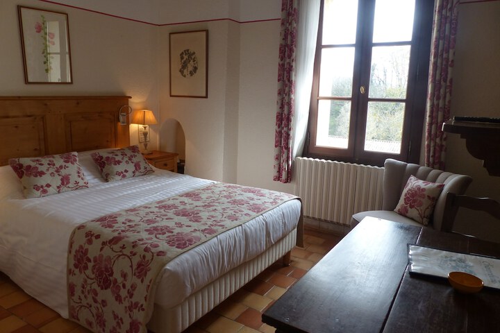 Room 13 of 52
