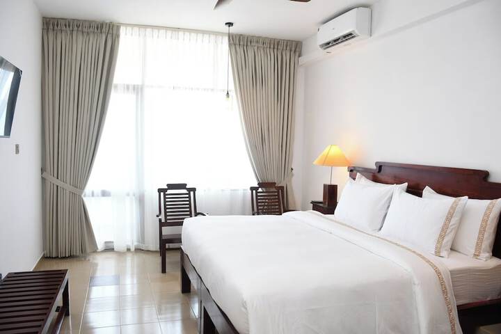 Room 12 of 58