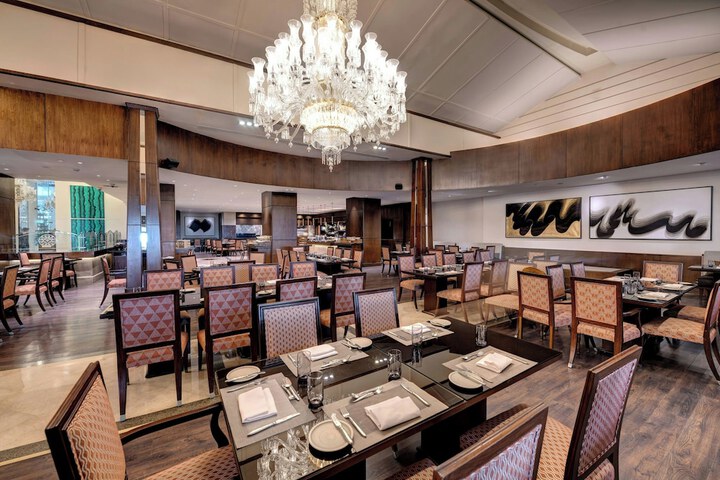 Dining 64 of 81