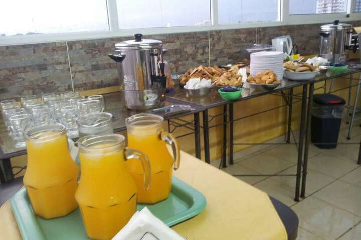 Breakfast/Coffee Service 43 of 60