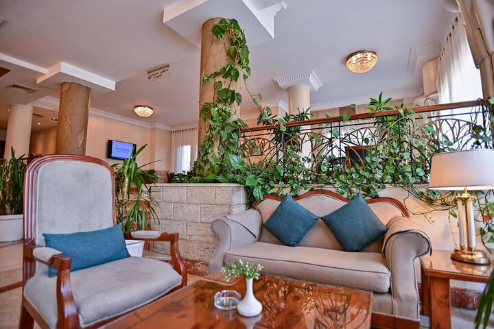 Hotel Lobby