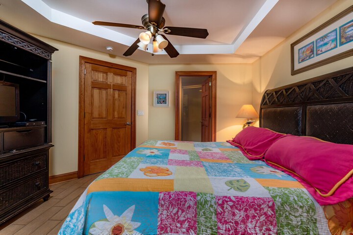 Room 33 of 105
