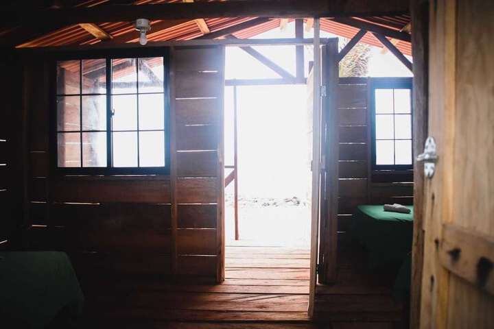 Room 6 of 18
