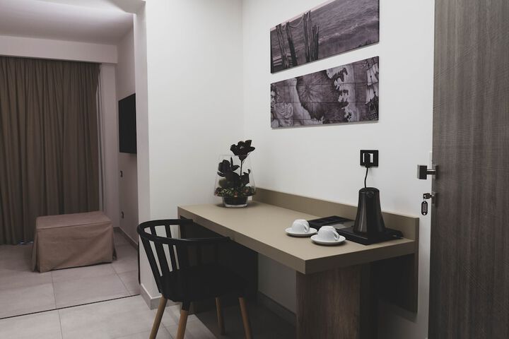 Room 19 of 26