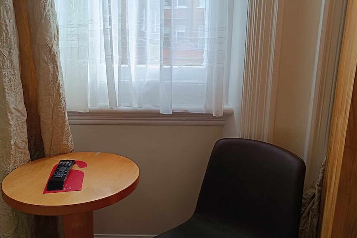 Room 178 of 283