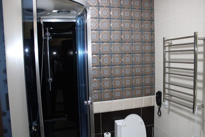 Room 42 of 49