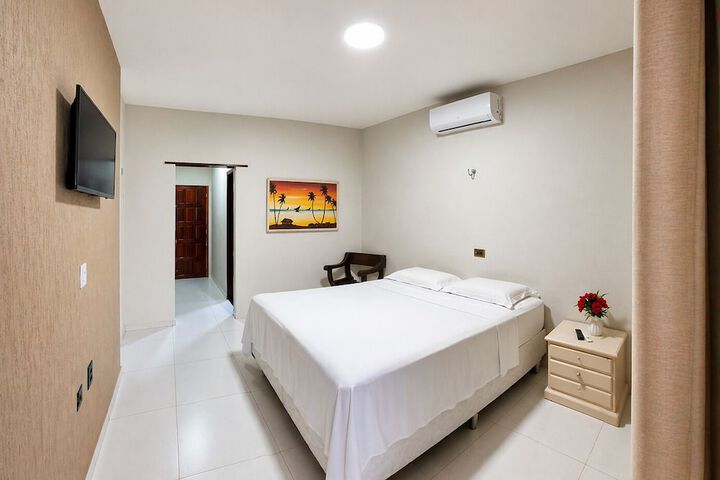 Room 7 of 24