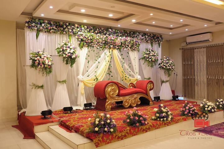 Ballroom/Hall 45 of 60