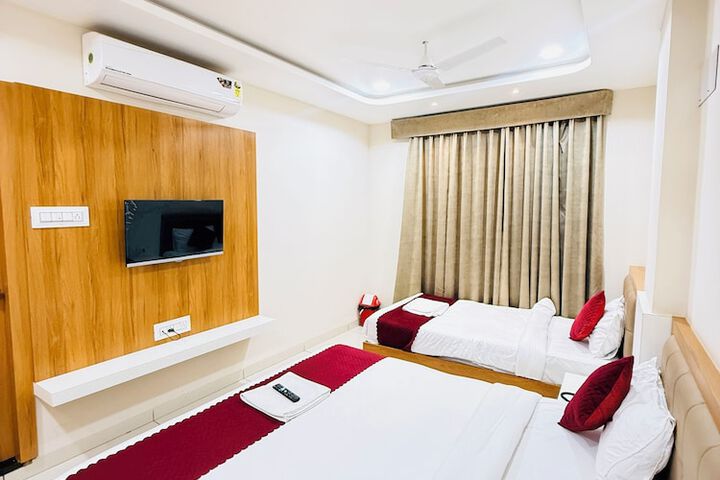 Room 26 of 43