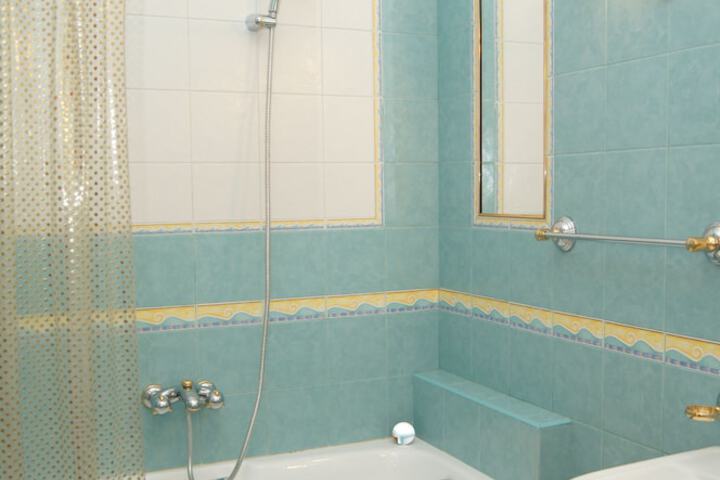 Room 20 of 23
