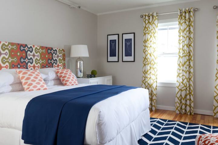 Room 4 of 65