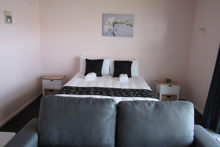 Room 8 of 51