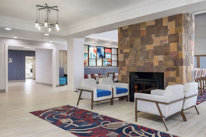 Guest Lobby