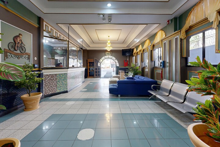 Hotel Interior 4 of 17