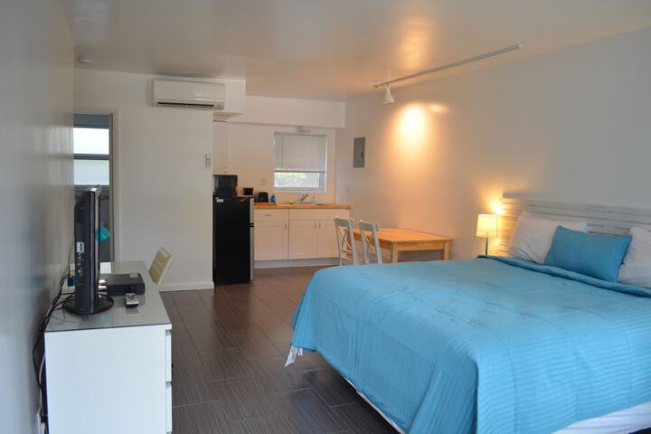Room 2 of 31