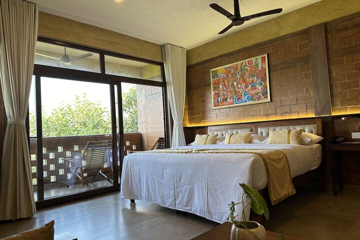 Room 15 of 73