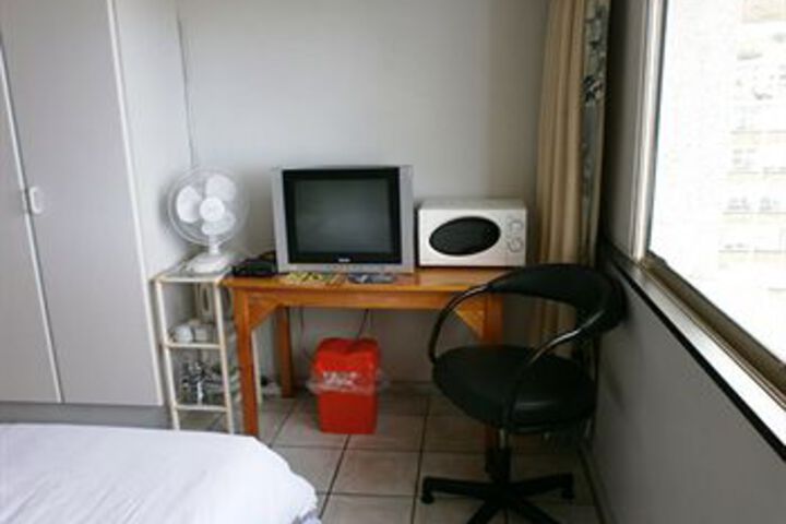 Room 27 of 101