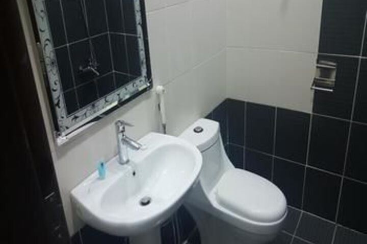 Room 2 of 23