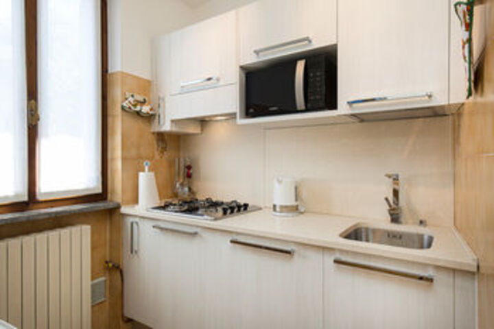 Room 326 of 450