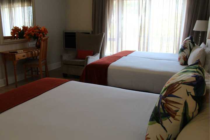 Room 3 of 61