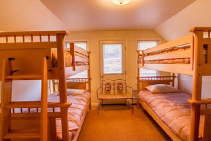 Room 21 of 22