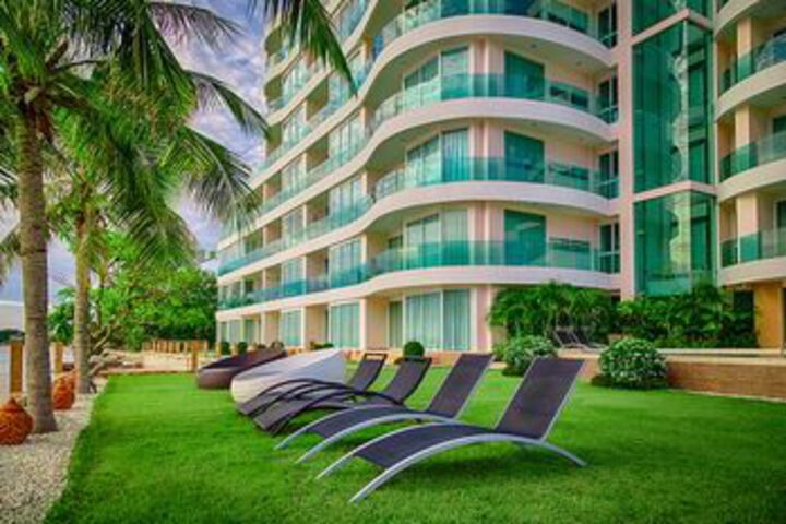 Hotel 65 of 103